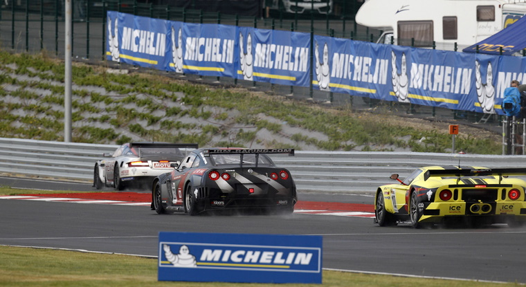 Nissan GT-R Race Scene Picture